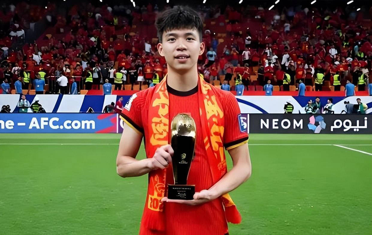 轻心, 替补出场时