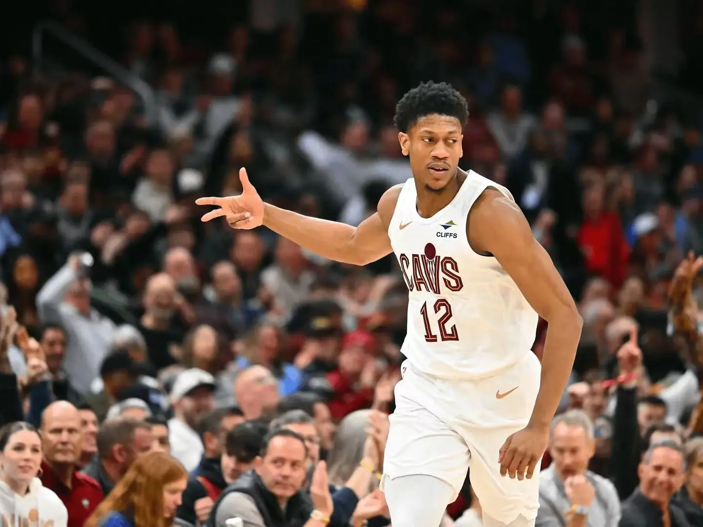 分结束上半, 多森姆